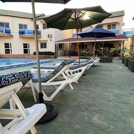 Tranquil Resort Hotel Brusubi Exterior photo